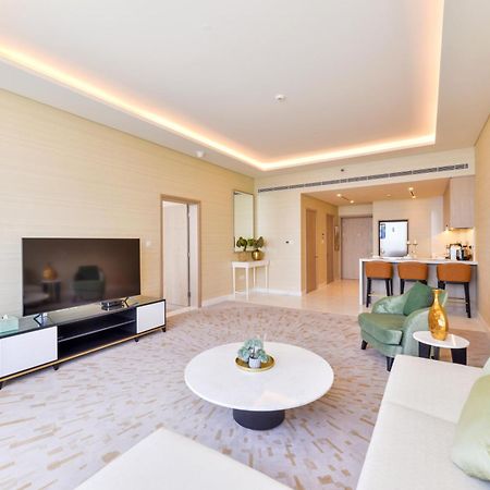 Ultra Luxury Palm Tower With Shared Hotel Facilities 迪拜 外观 照片