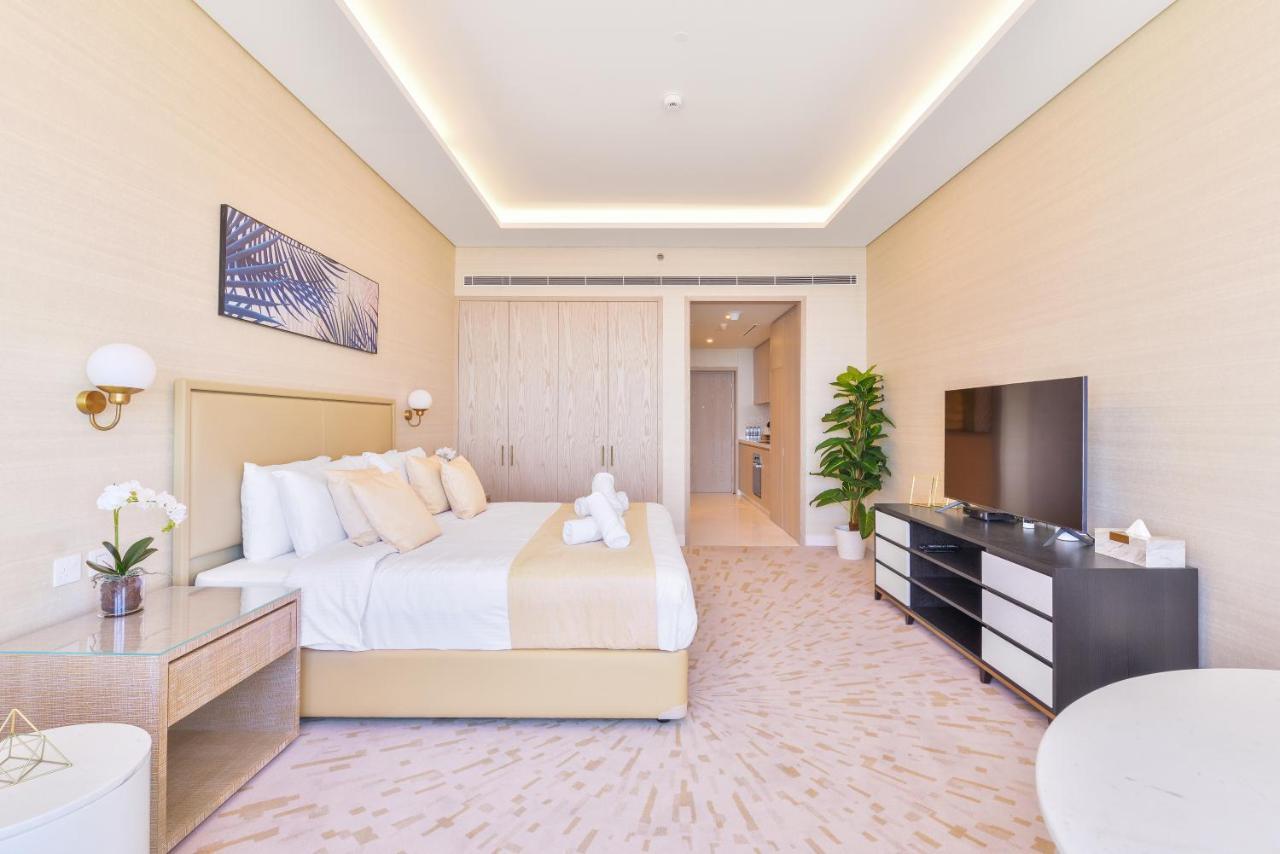 Ultra Luxury Palm Tower With Shared Hotel Facilities 迪拜 外观 照片