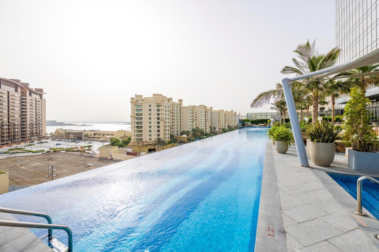 Ultra Luxury Palm Tower With Shared Hotel Facilities 迪拜 外观 照片