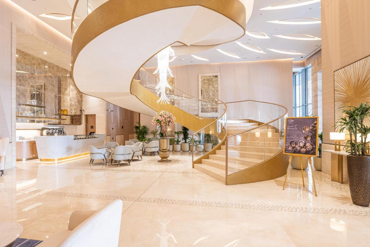 Ultra Luxury Palm Tower With Shared Hotel Facilities 迪拜 外观 照片